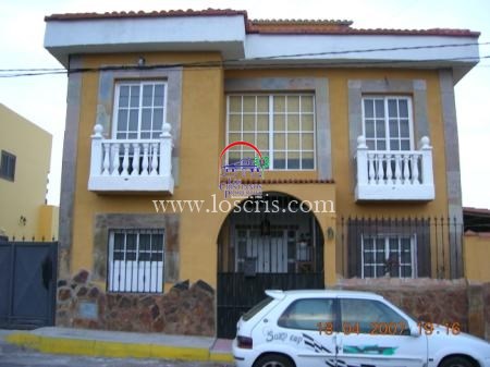 Villa in El Salto marketed by Los Cristianos Properties