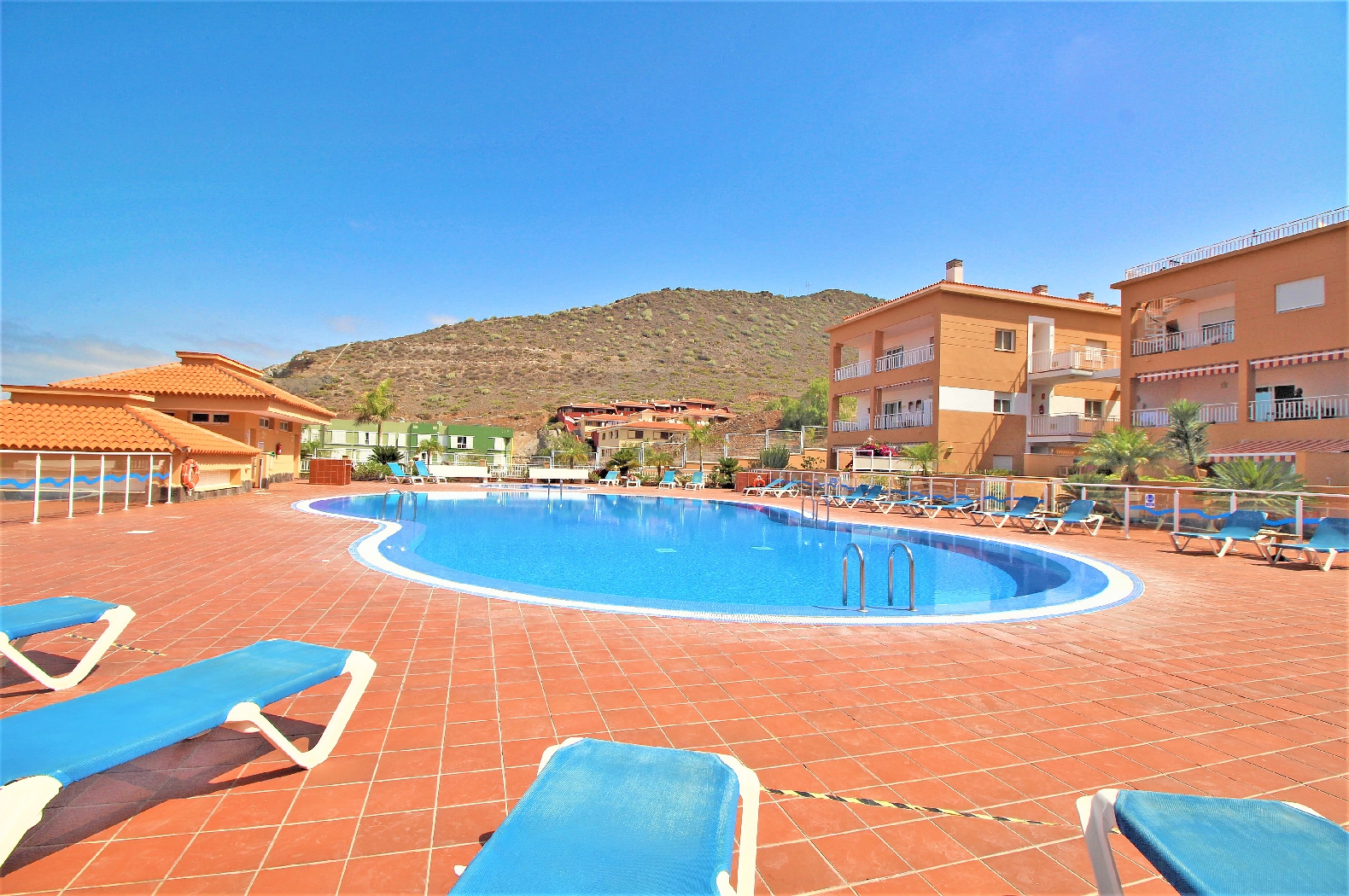 Apartment in El Madroñal marketed by Clear Blue Skies