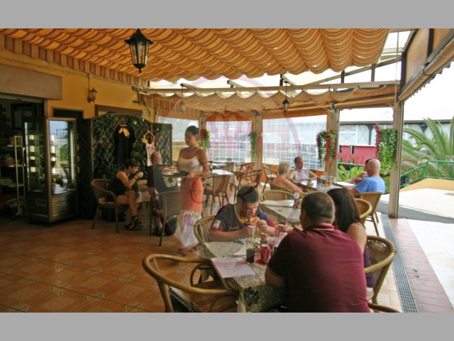 Bar/Café in Las Americas marketed by Tenerife Royale